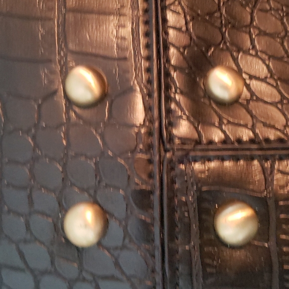 Black Handbag - Picture 9 of 9